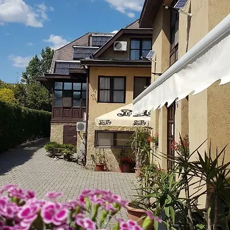 Róz Hotel Szentendre